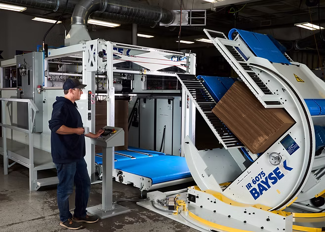 BAYSEK-  IR-6075 – OBRACACZ – podajnik wstępny 1525mm x 1905mm